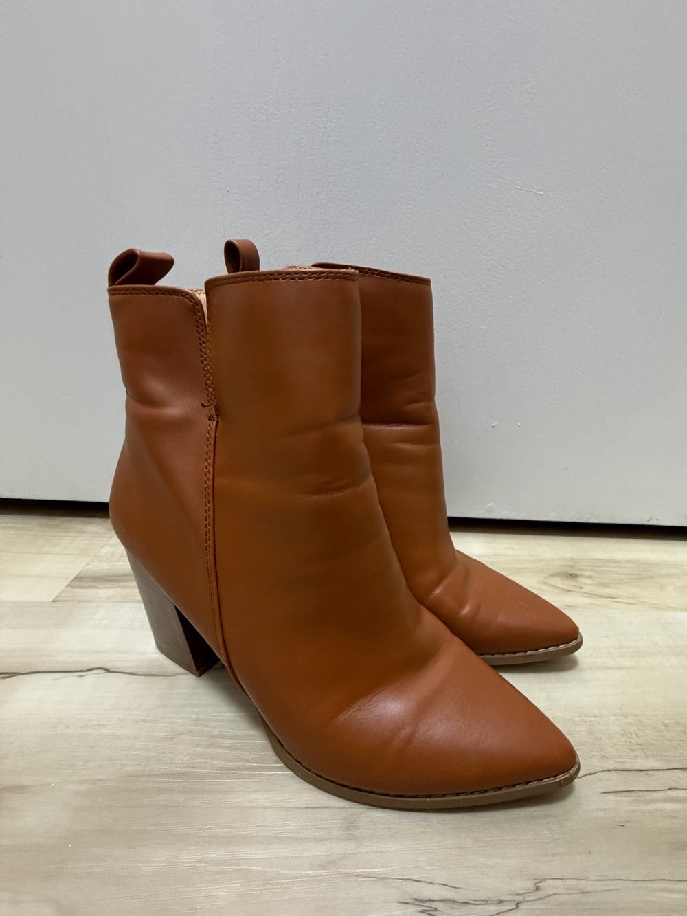 Women's Tan Pointed Toe Leather Ankle Boots